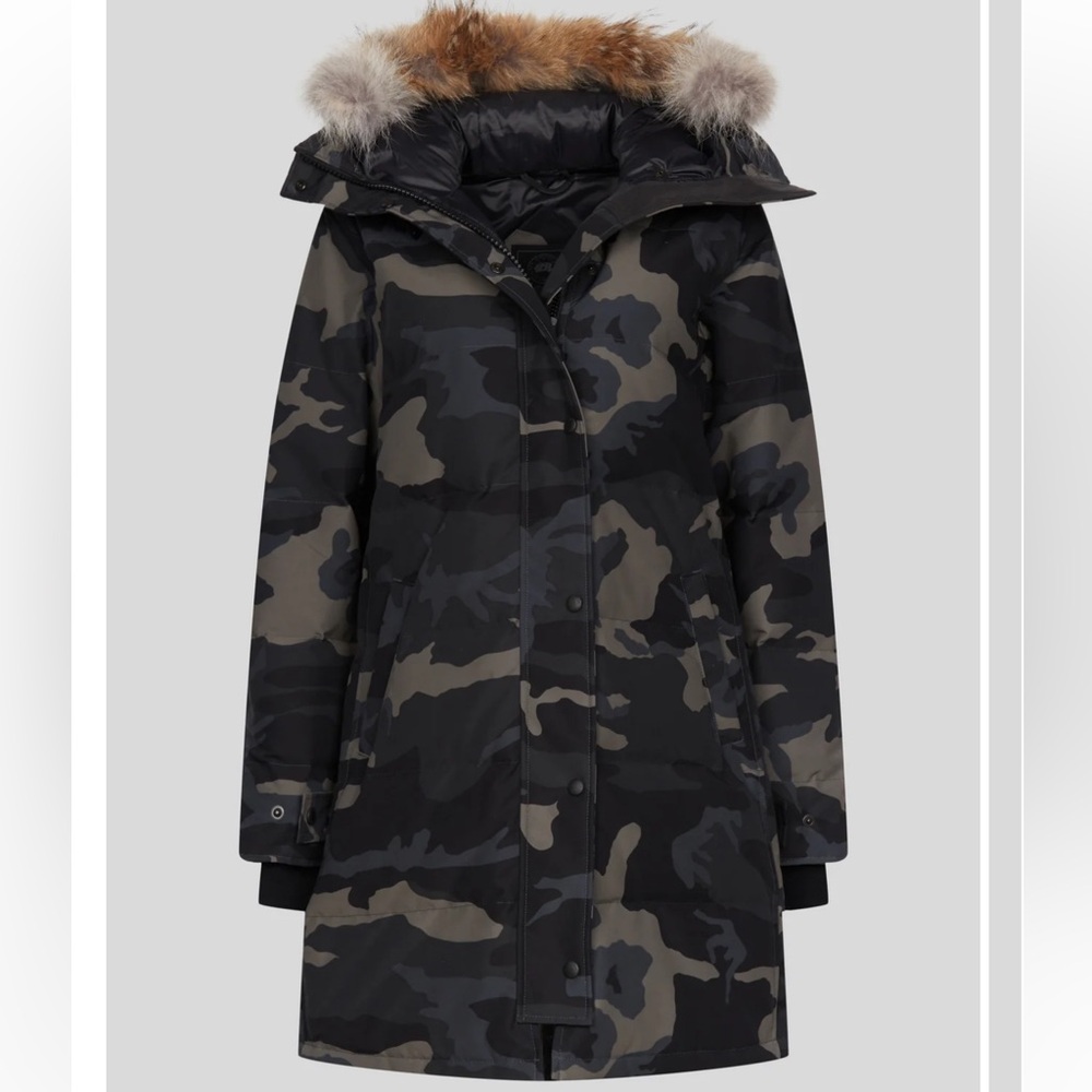 Canada Goose Shelburne Parka Black Label NWOT L